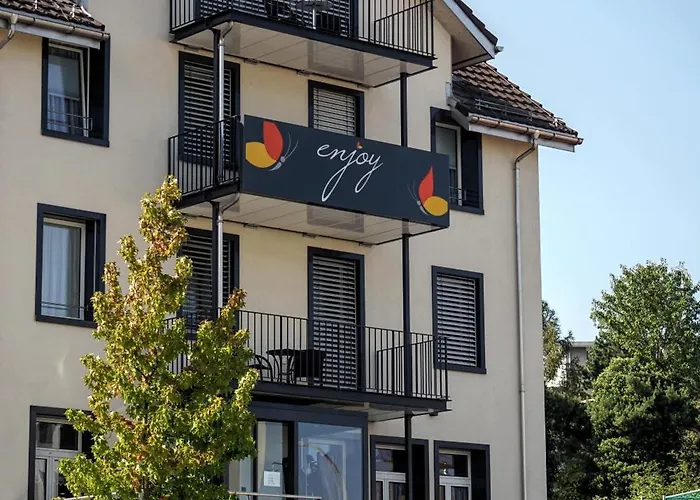 Hotel Enjoy